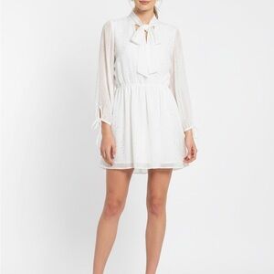 Avec Les Filles white Blouse with Tie Neck